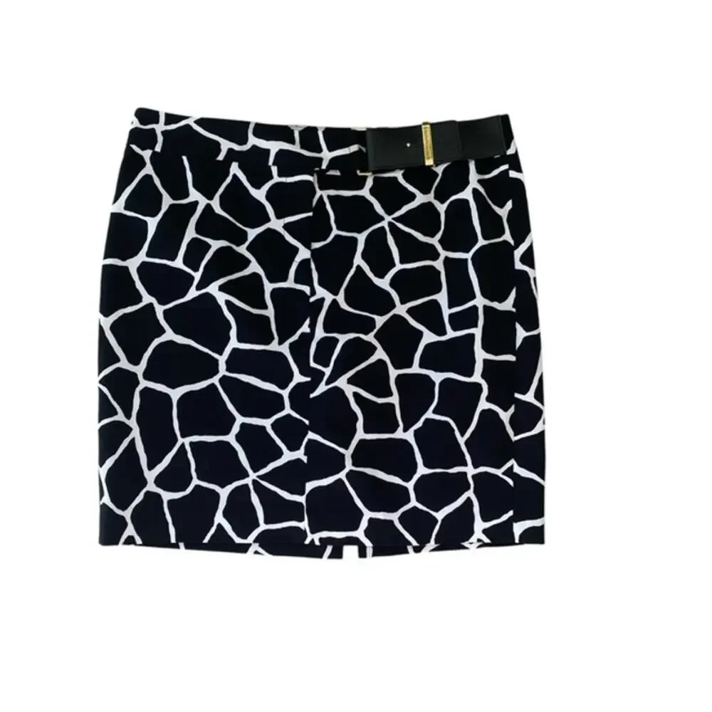 Michael Kors Black and White Animal Print Pencil Skirt - Size 14P